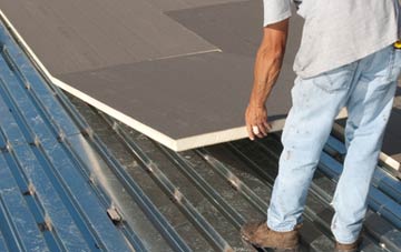 benefits of insulating Freefolk flat roofing